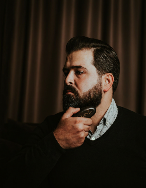 Четка за брада